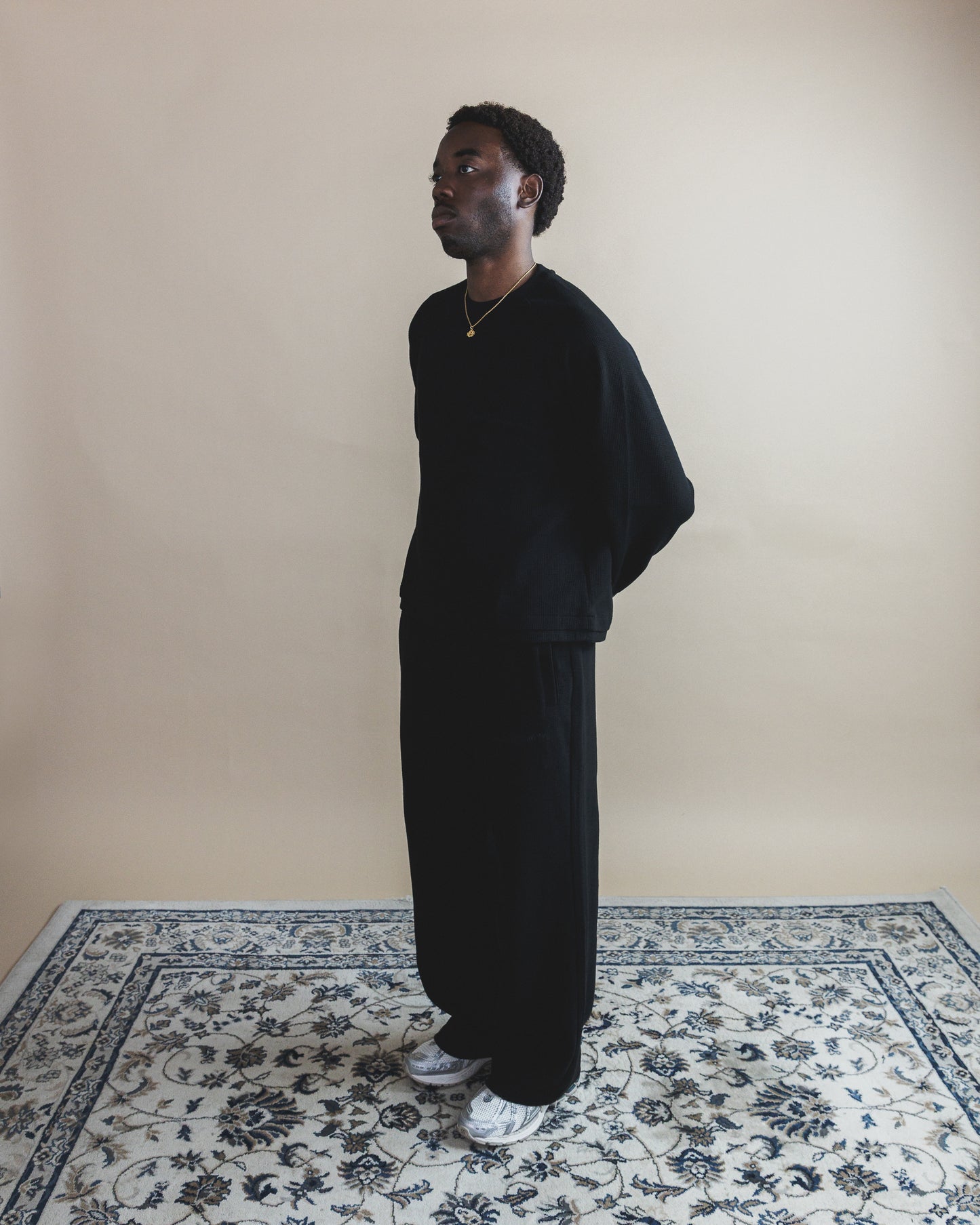 WAFFLE LONGSLEEVE - ONYX BLACK