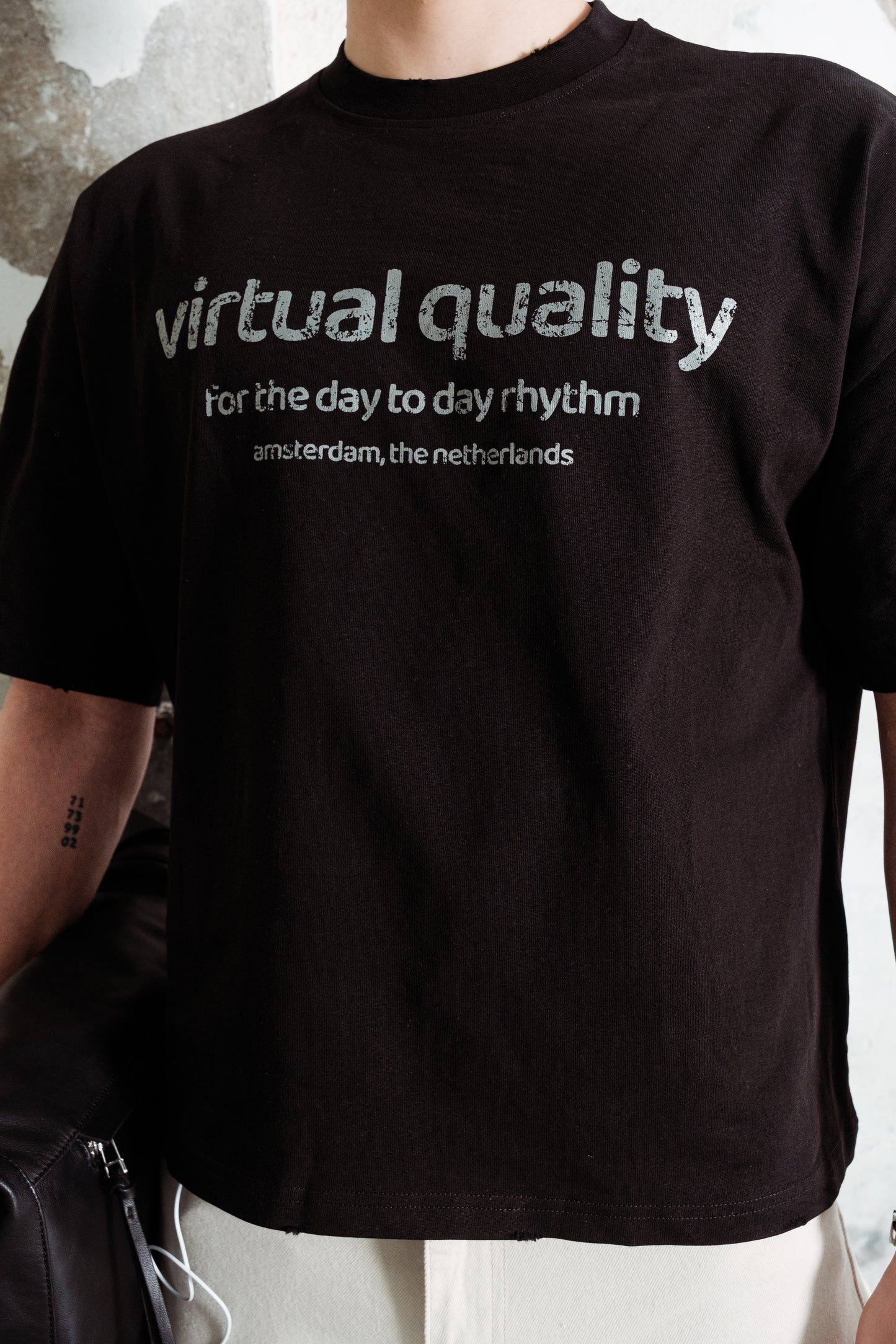 RHYTHM T-SHIRT - BLACK