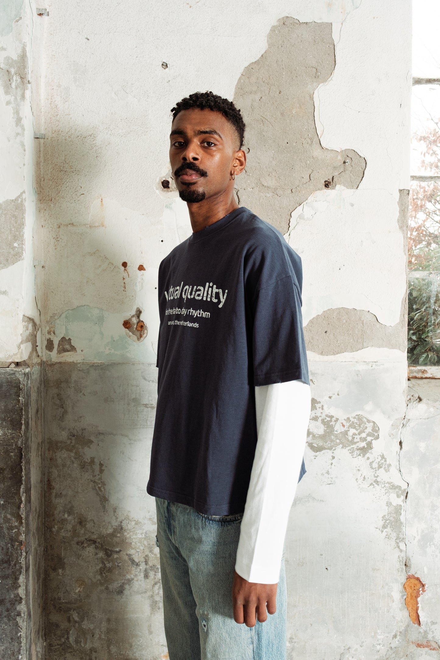 RHYTHM T-SHIRT - NAVY