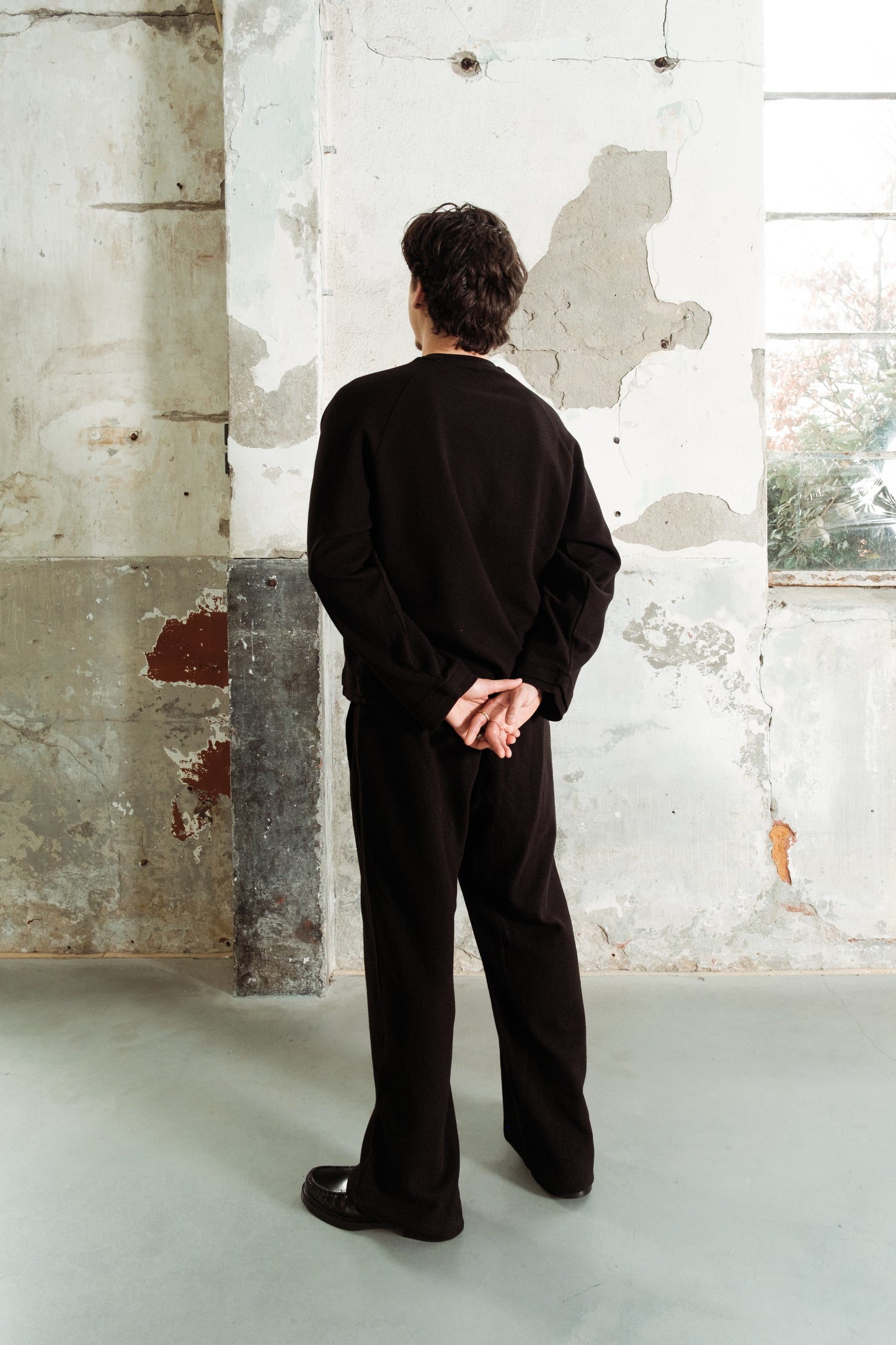 WAFFLE LONGSLEEVE - ONYX BLACK